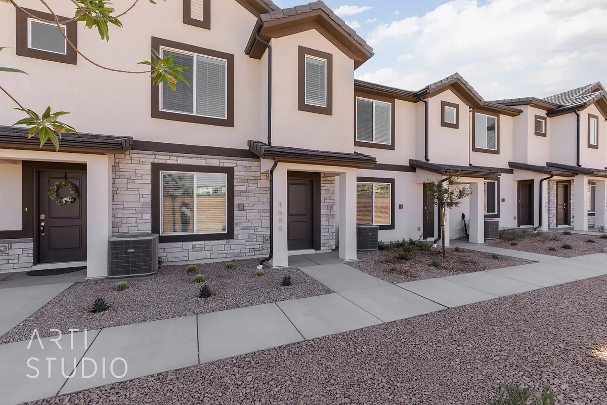 Building Photo - 1686 S Devils Garden Ln #E303