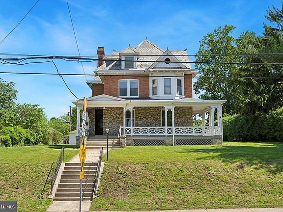 2nd image of 75 Nutt Rd