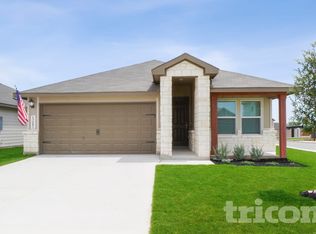 13602 Paxton Blvd, Saint Hedwig, TX 78152