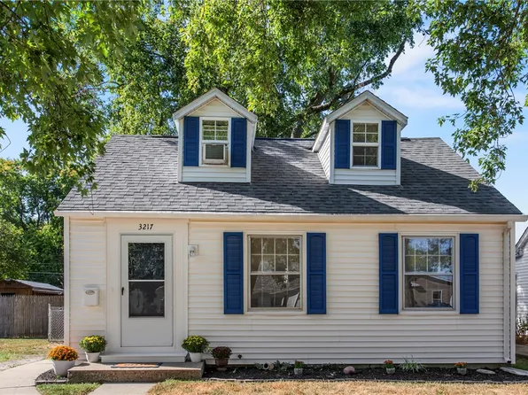 3217 Shelby Ave, Mattoon, IL 61938