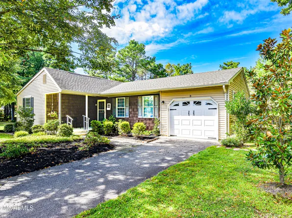 3 Brookdale Court, Whiting, NJ 08759
