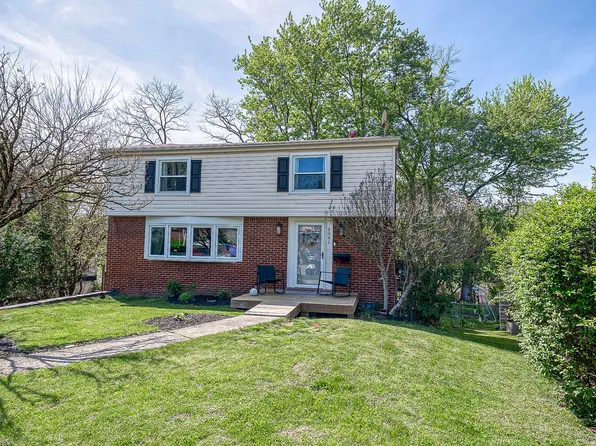 5061 Bahama Dr, Pittsburgh, PA 15239