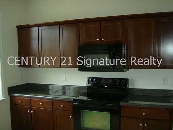 4th image of 3907 Schooner Ln