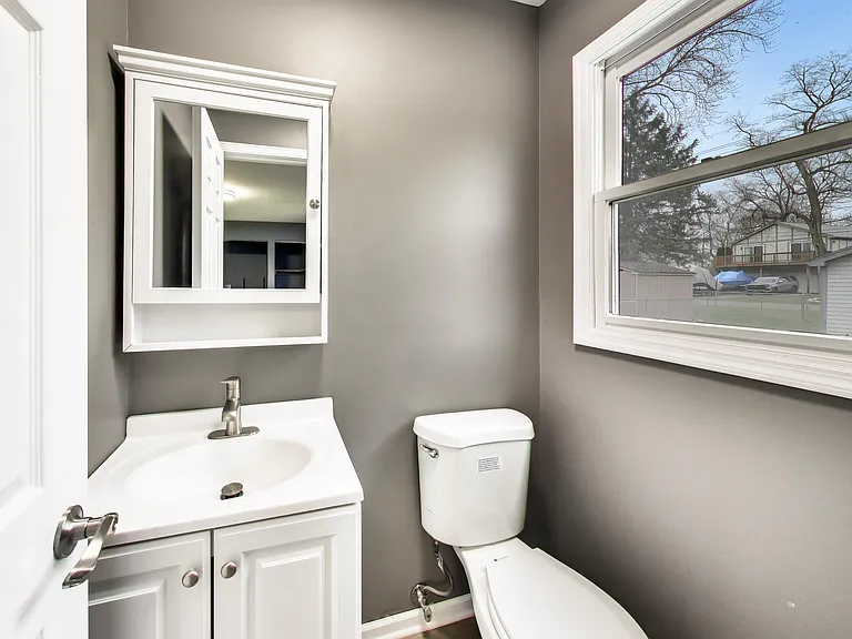 2904 Gregg Dr — Photo 5