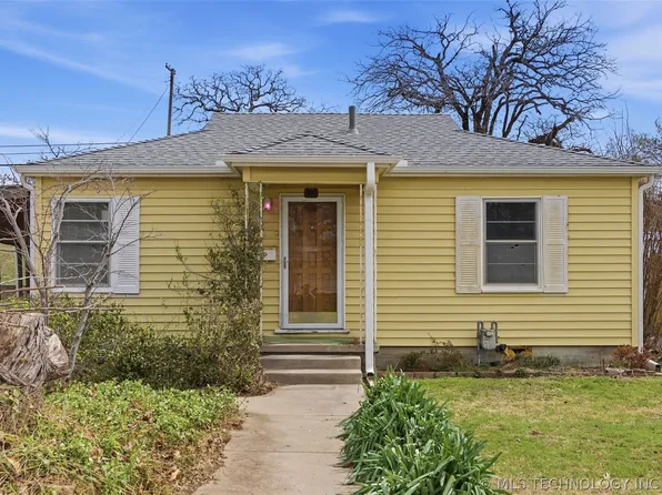 911 N Roosevelt Ave, Sand Springs, OK 74063