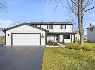 350 Thistle Dr, Bolingbrook, IL 60490