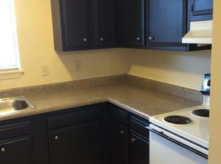 2830 Del Rio Pl, Louisville, KY 40220