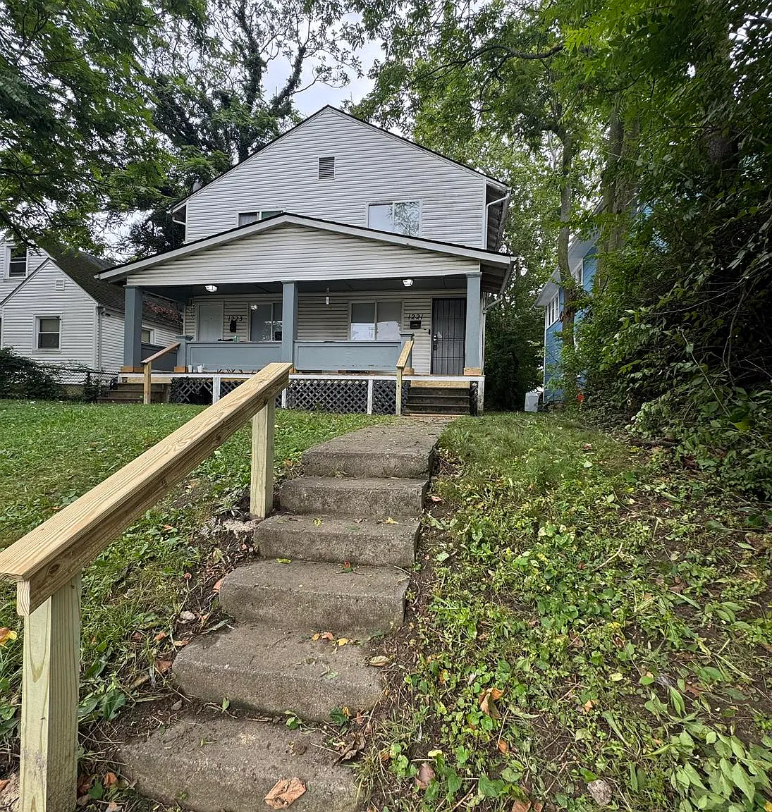 3 bed, 1120 sqft, $1,200 — Photo 1