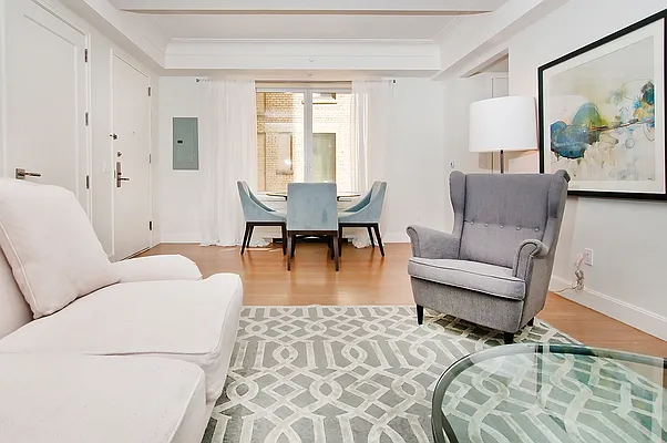 Rented by NOVO | media 27