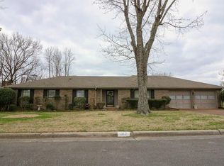 311 Benita Dr, Florence, AL 35634