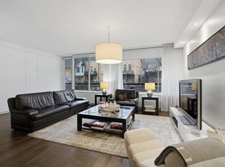 1545 Avenue Du Docteur Penfield #301, Montreal, QC H3G 2V1