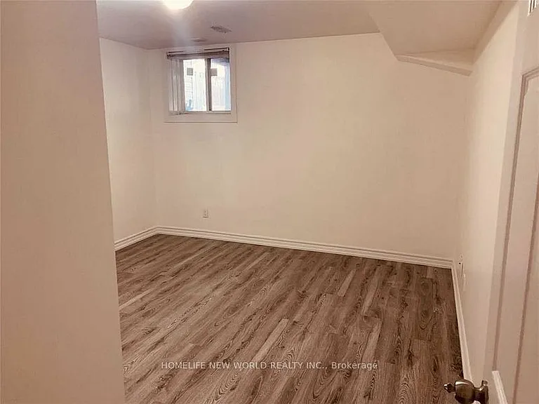 30 Rural Ave #BASEMENT — Photo 4