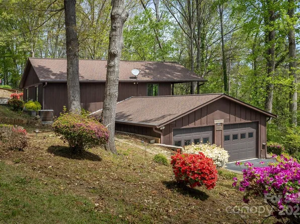 605 Hennessee St, Morganton, NC 28655