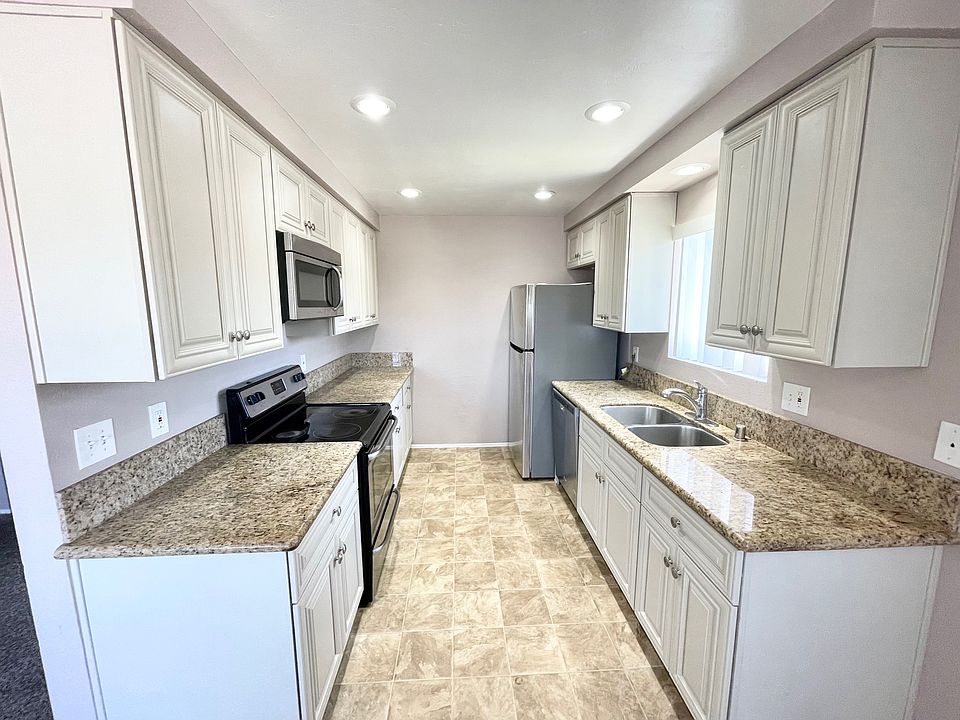 1st image of 681 Chamberlain Ave APT D