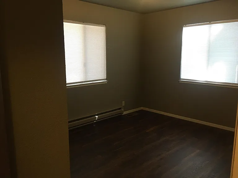 20205 Eastview Dr — Photo 7