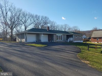 545 3rd St, Romney, WV, 26757