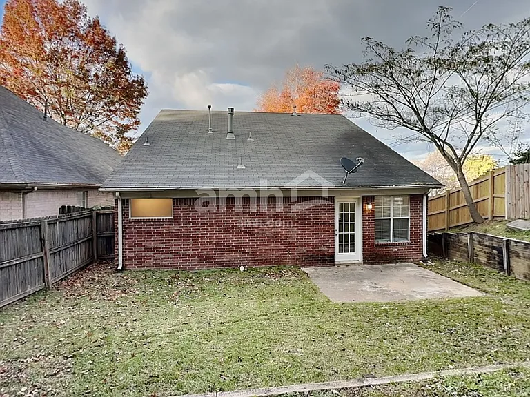 6889 Show Boat Ln — Photo 21