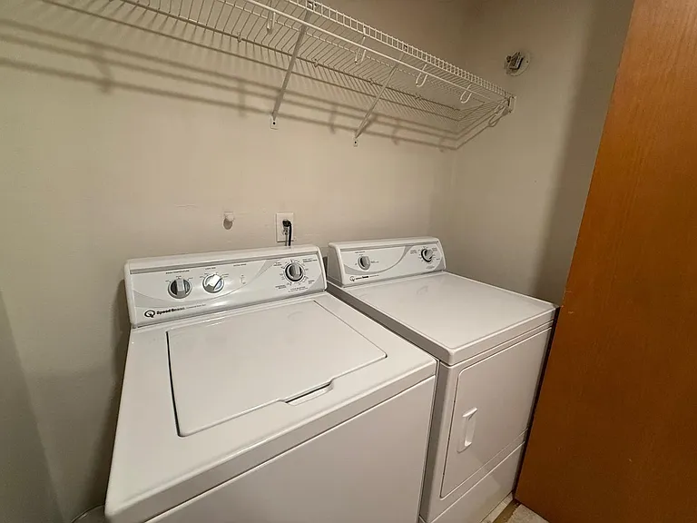9805 NE 124th St #107 — Photo 19