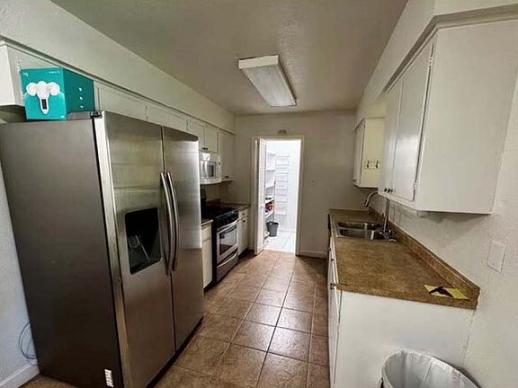 4th image of 6009 S 1st St