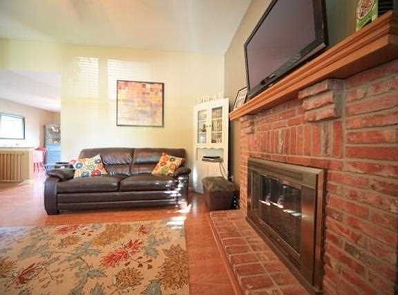 2832 Kensington Rd Lawrence, KS listing photo #3