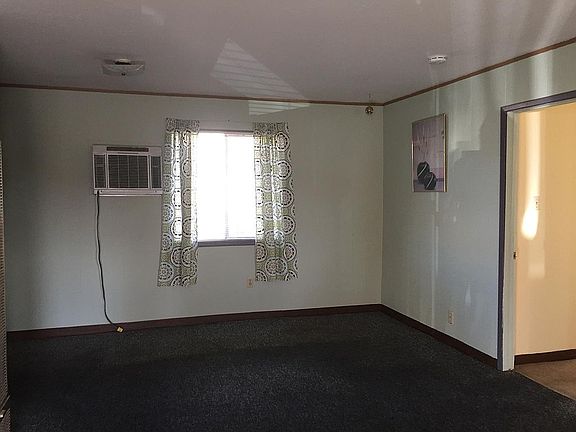 5th image of 2501 45th Ave APT 1