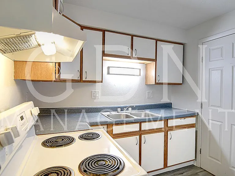 ORVILLE APARTMENTS — Photo 46