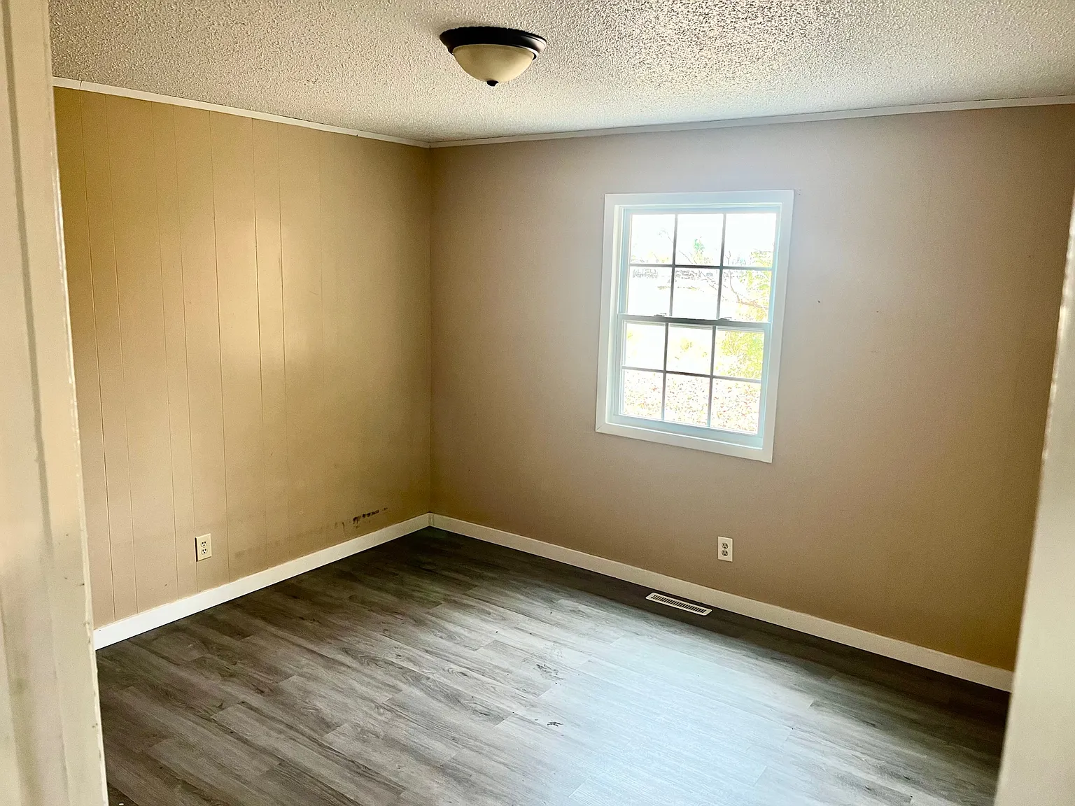 2 bed, 900 sqft, $800 — Photo 4