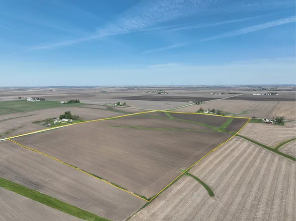 Us 218/56th St, Dysart, IA 52224