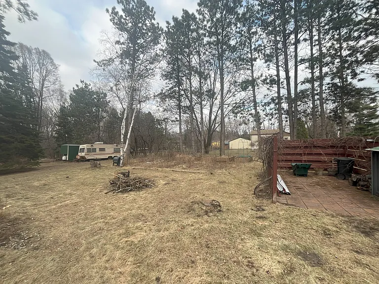 2451 Sherwood Rd — Photo 13