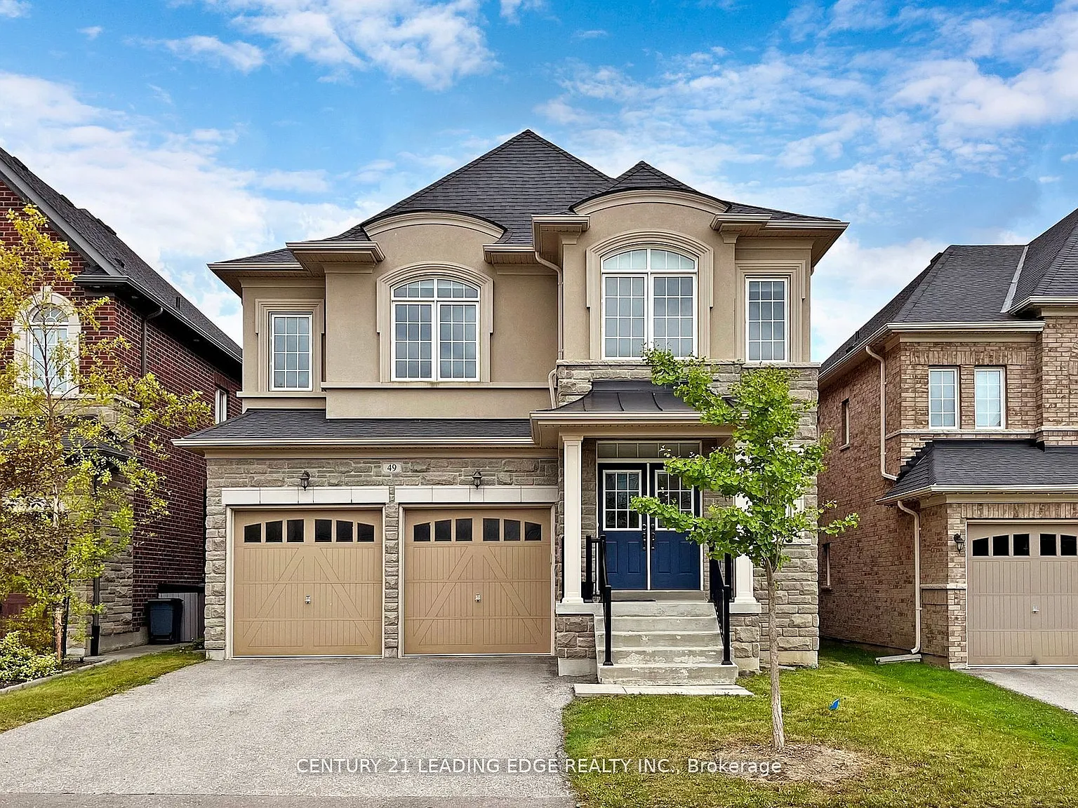 5 bed, $5,990 — Photo 1