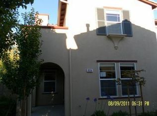 8354 Crystal Walk Cir, Elk Grove, CA 95758