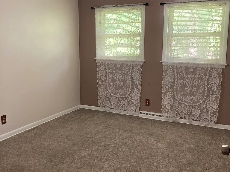 4523 Green Glen Dr — Photo 24
