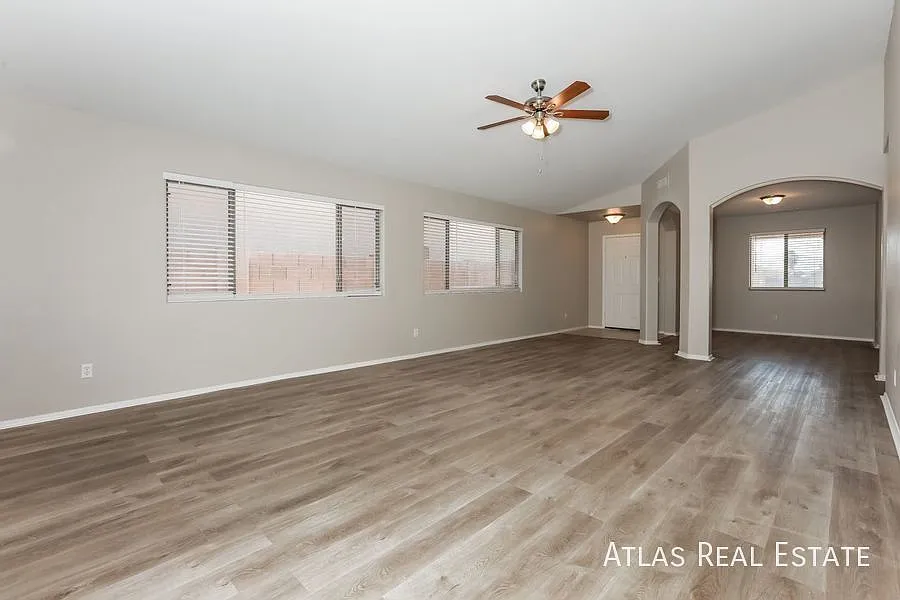Magnificent 3 Bed/2 Bath Single Level home located in Avondale featuring Granite Counters and rec... — Photo 3