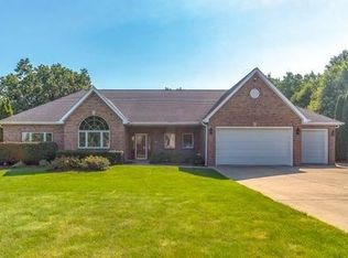 148 Meadow Dr, Beaver Falls, PA 15010