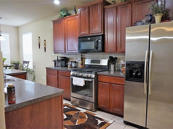 3rd image of 25202 Palm Forest Ct