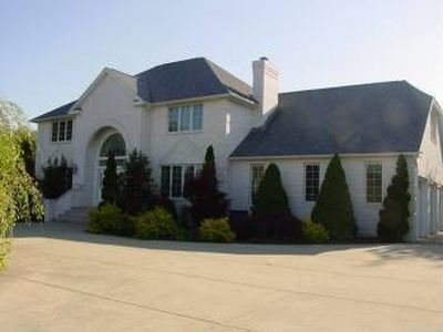 30 Alpine Estates Dr, Cranston, RI, 02921