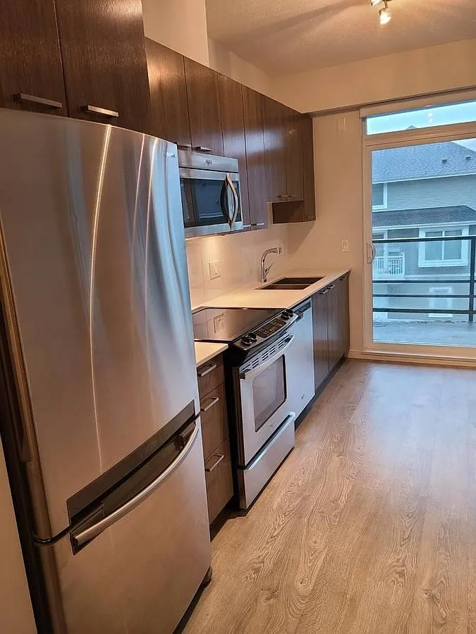 1 bed, 515 sqft, $1,700 — Photo 2