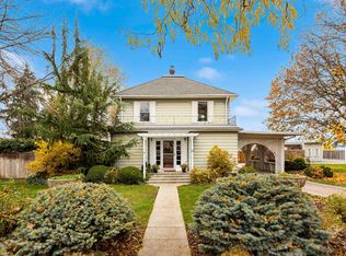 1917 Arthur St, Caldwell, ID 83605