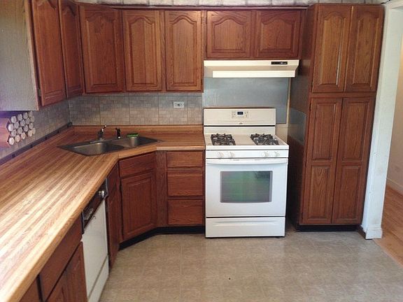 4th image of 58 Jacobsen Ave