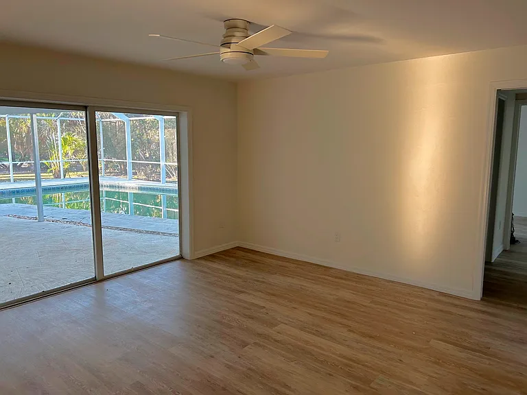 702 Anchor Dr — Photo 12
