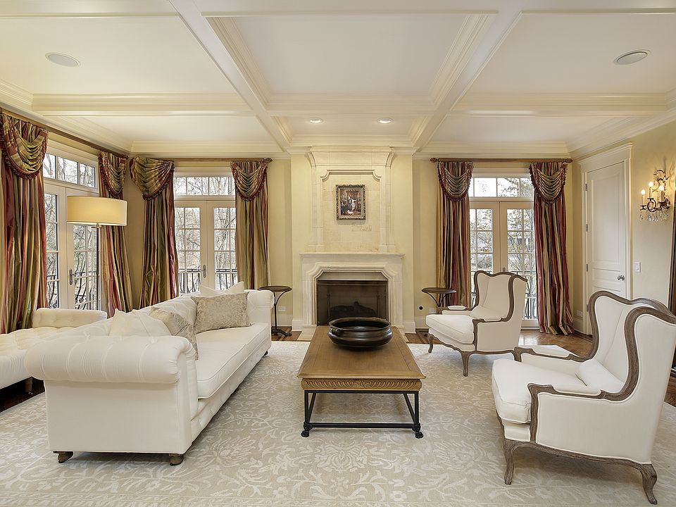 718 Park Ave, IL 60093 Zillow