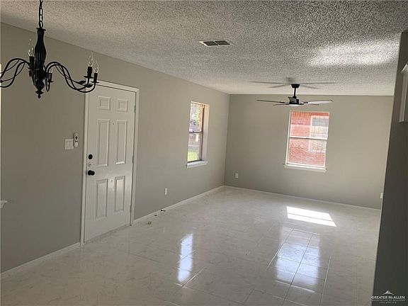 4th image of 1120 El Recreo Cir