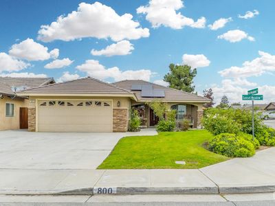 800 Sunset Meadow Ln, Bakersfield, CA, 93308