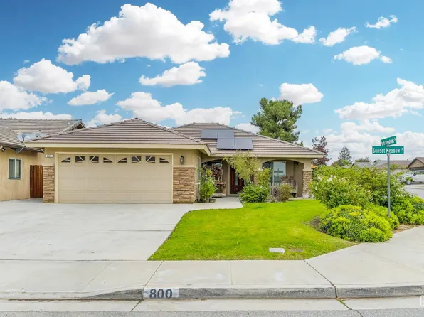 800 Sunset Meadow Ln, Bakersfield, CA 93308