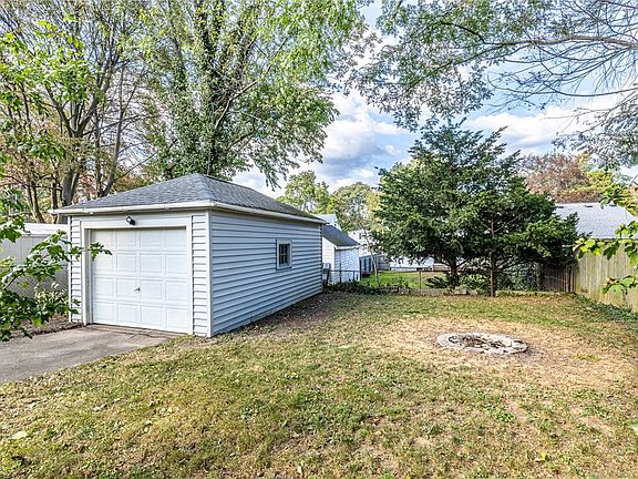 4th image of 292 Filon Ave