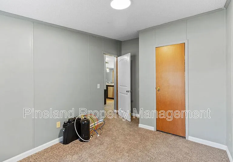 4216 Riverpoint Dr — Photo 27