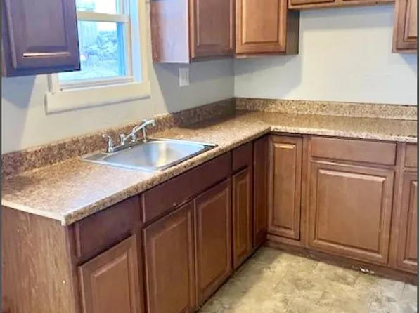 863-865 Manton Avenue, 863-865 Manton Ave, Providence, RI 02909