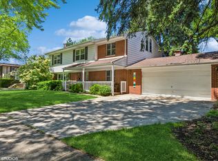 2000 Milton Ave, Park Ridge, IL 60068