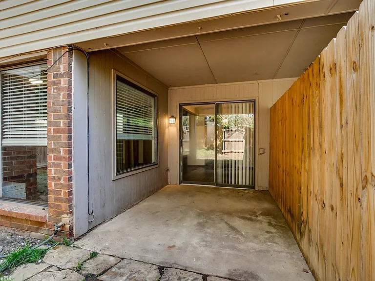 1705 N Gleason Ave — Photo 44