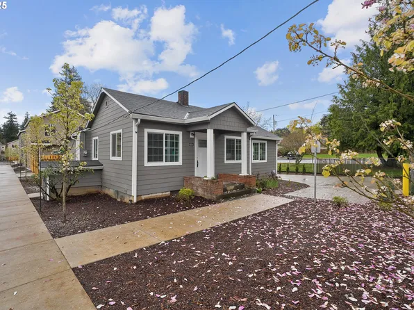 6054 SE 136th Ave, Portland, OR 97236